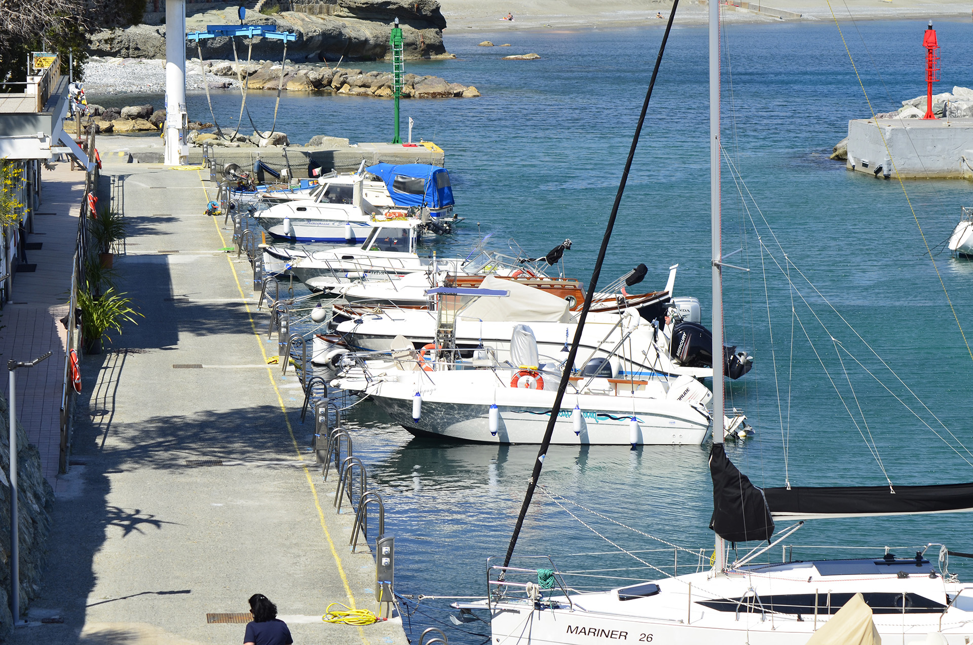 Cala_cravieu_porticciolo_turistico_celle_ligure_02